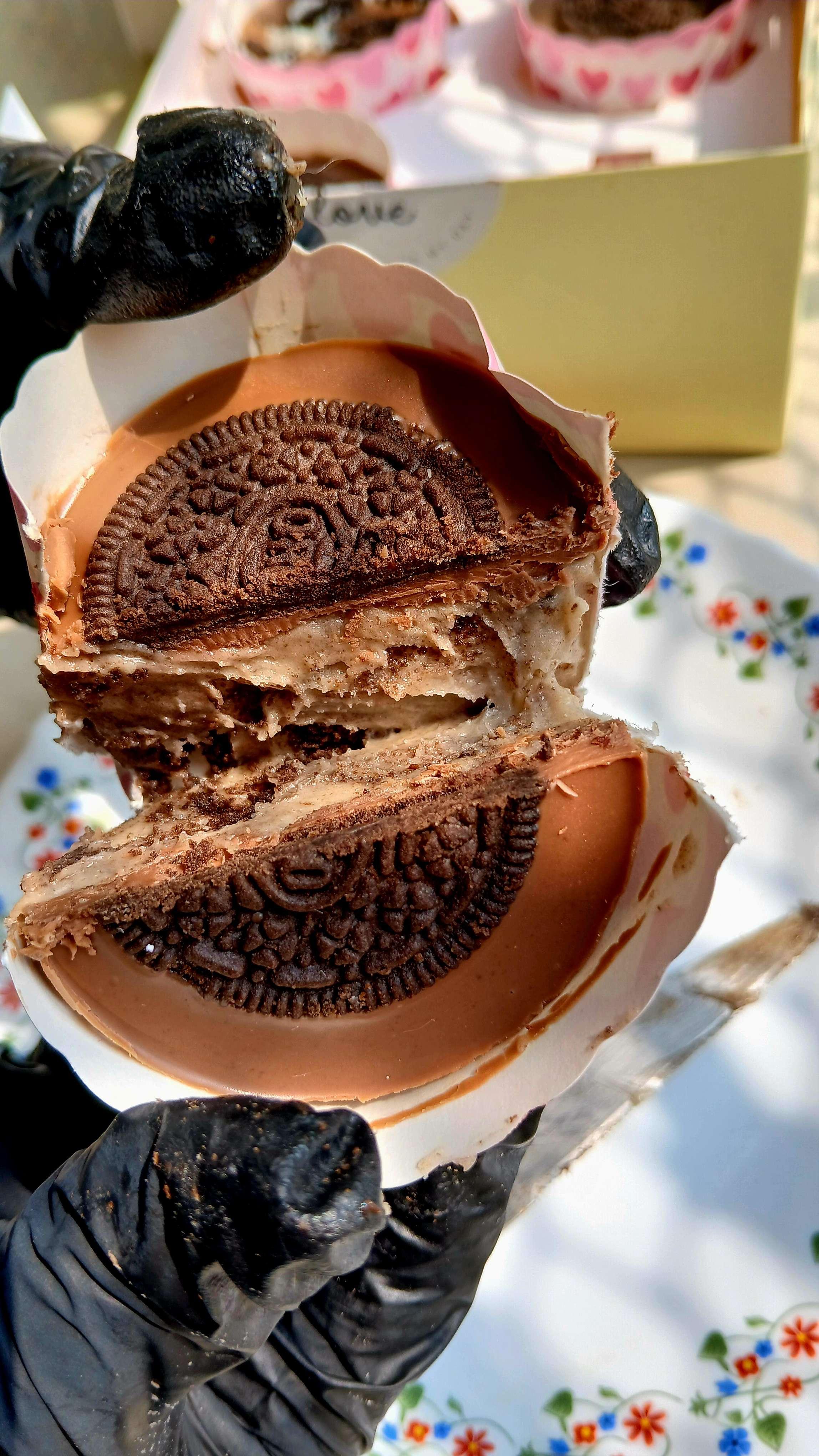 Cookies n Cream w/ Milk Choco disc (BOX OF 2) - Thumbnail 4